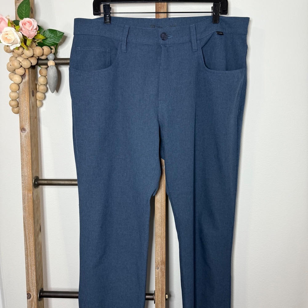 Travis Mathew Mens Blue Golf Dress Pants Size 35 - Picture 3 of 9